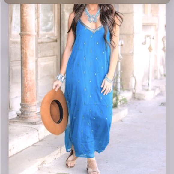 Dresses & Skirts - STUNNING LONG CHIFFON DRESS WITH SEQUIN ACCENTS, V- NECK, LOOSE FIT, SLEEVELESS